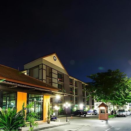 B2 Chiang Rai Boutique & Budget Esterno foto