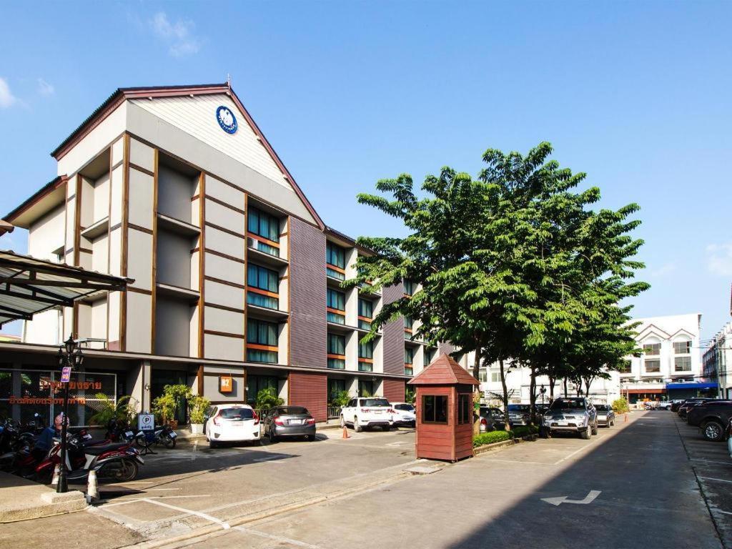 B2 Chiang Rai Boutique & Budget Esterno foto