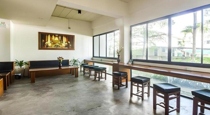 B2 Chiang Rai Boutique & Budget Esterno foto
